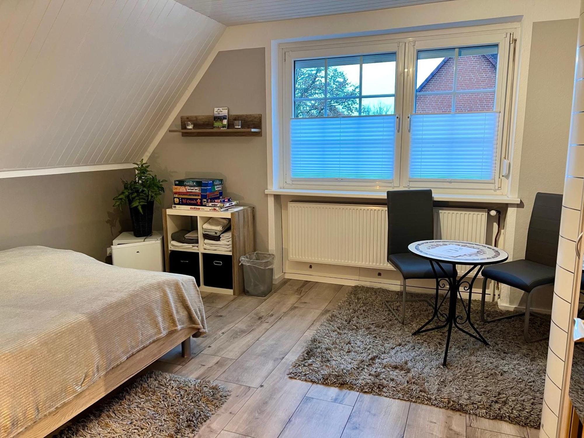 Zimmer M. Doppelbett, Zustellbett F. 3. Pers. Mgl. Reppenstedt Екстериор снимка